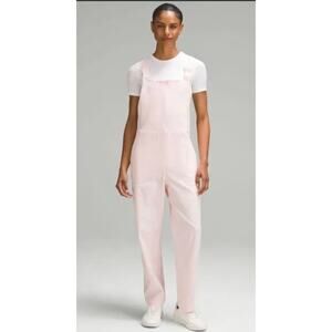 Lululemon WovenAir Overalls Strawberry Milkshake, Size 6